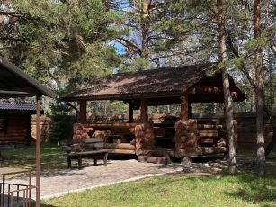Открытая беседка на 18 человек