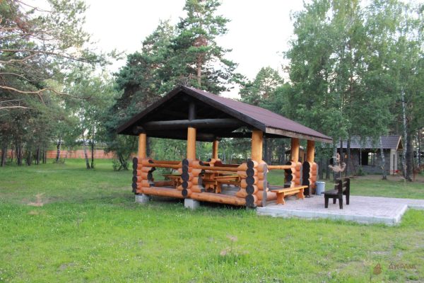 Открытая беседка на 25 гостей